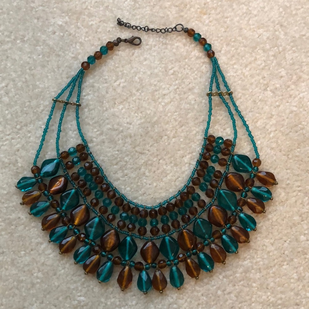 Beaded collar necklace